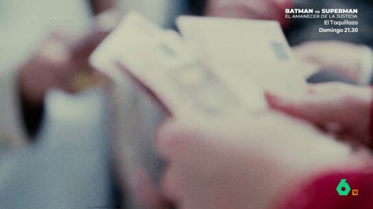 Los 3.000 euros en billetes esparcidos por el suelo del coche tras el atropello mortal en la boda gitana de Torrej&oacute;n