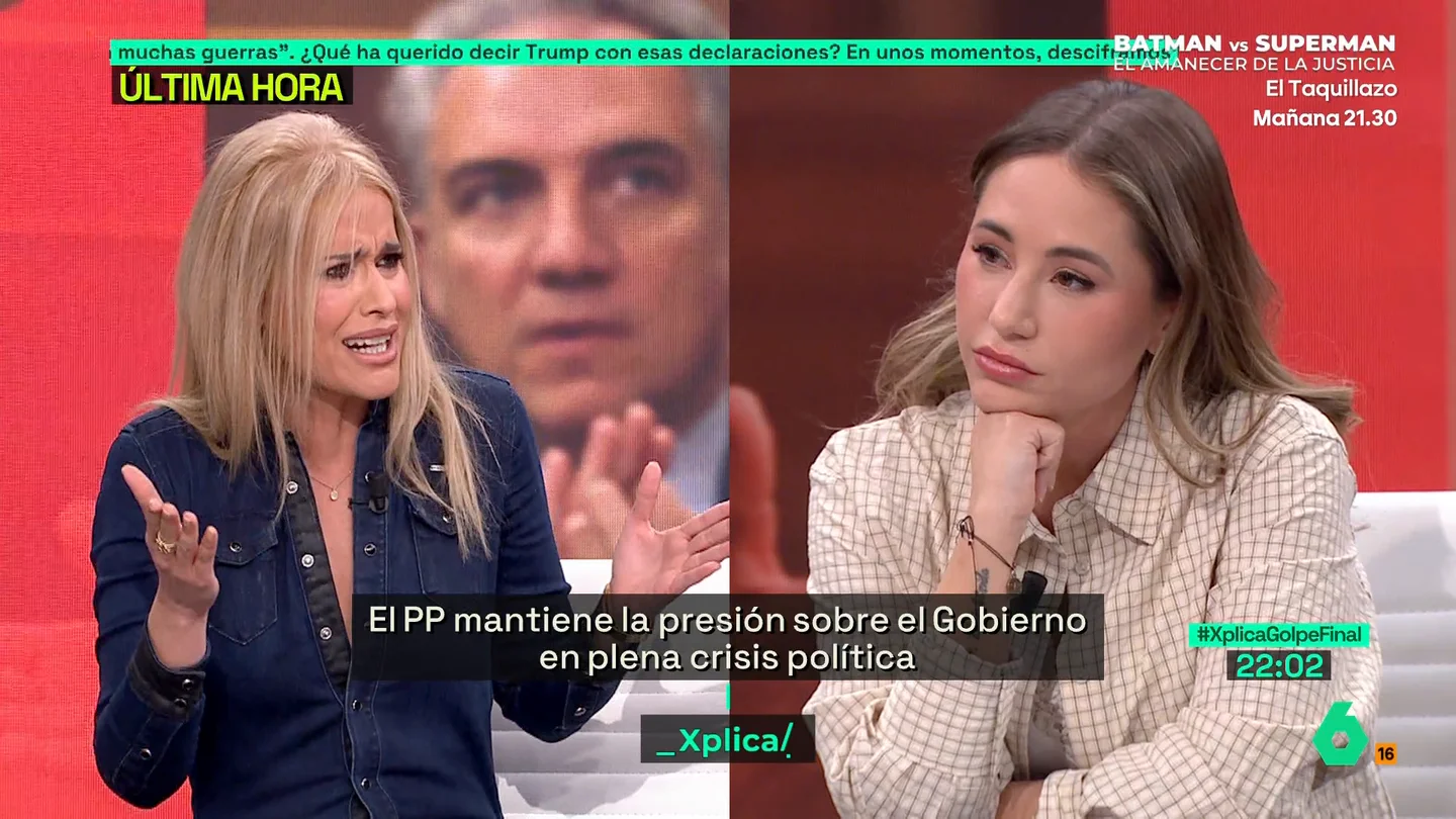 Afra Blanco, en laSexta Xplica; Noelia Núñez, a la derecha Afra Blanco, en laSexta Xplica; Noelia Núñez, a la derecha