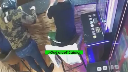 Atraco de risa en Fuengirola: entra en un restaurante con un machete y los clientes creen que es una broma Atraco de risa en Fuengirola: entra en un restaurante con un machete y los clientes creen que es una broma