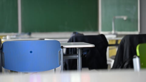 Imagen de archivo de un aula vac&iacute;a.