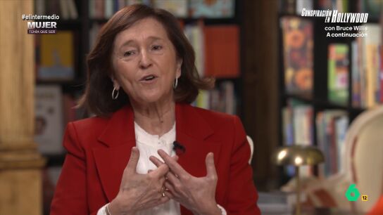 La escritora ha obtenido el Premio Nadal Ensayo 2025 con 'Sembrar palabras', un libro sobre el que reflexiona sobre c&oacute;mo la mujer, a lo largo de la historia, ha luchado por formarse y aprender. 