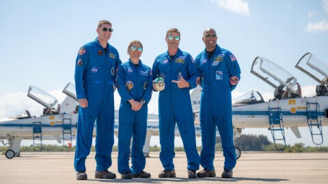 Astronautas de la misión Artemis II. De izquierda a derecha: Jeremy Hansen, Christina Koch, Reid Wiseman y Victor Glover