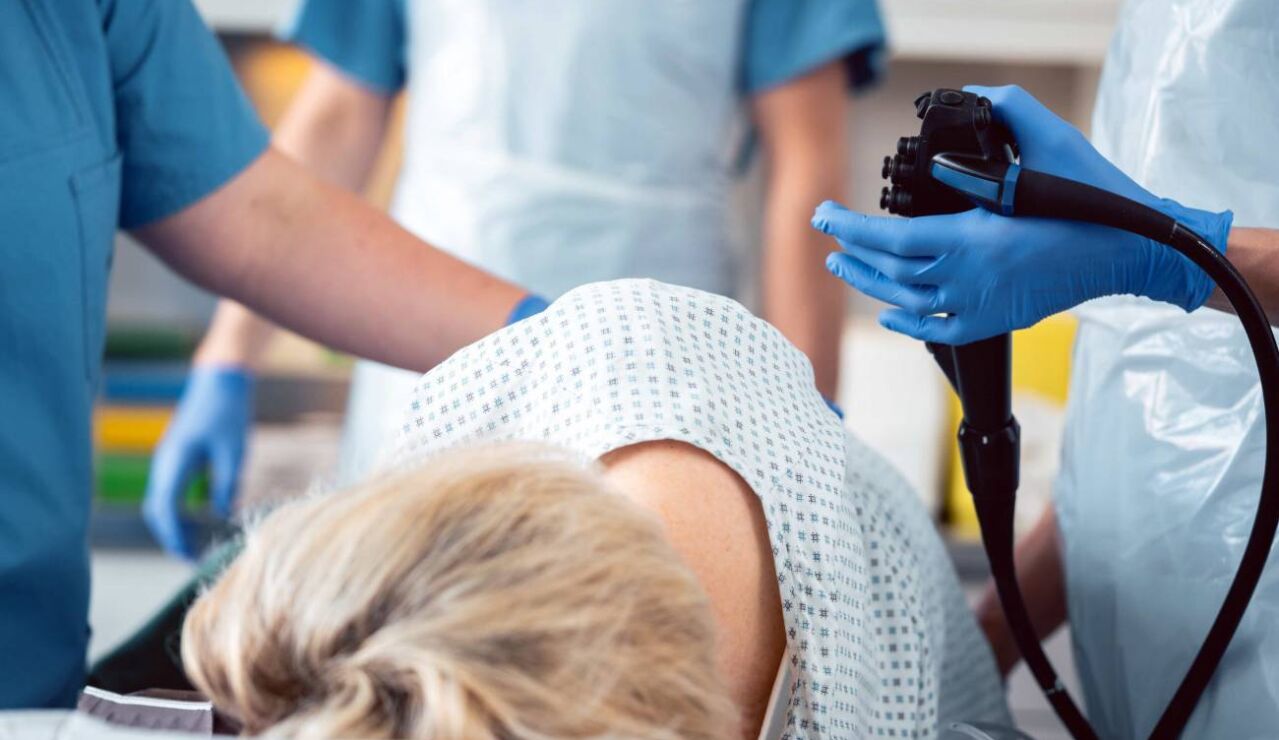 Paciente durante una colonoscopia