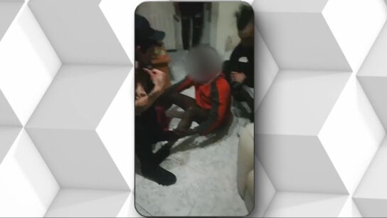 Detienen a cinco personas por retener y agredir a un hombre por una deuda de 15 euros