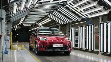 El nuevo compacto chino eléctrico con aires de Volkswagen Golf que se fabrica en Europa y contará con ayudas El nuevo compacto chino eléctrico con aires de Volkswagen Golf que se fabrica en Europa y contará con ayudas