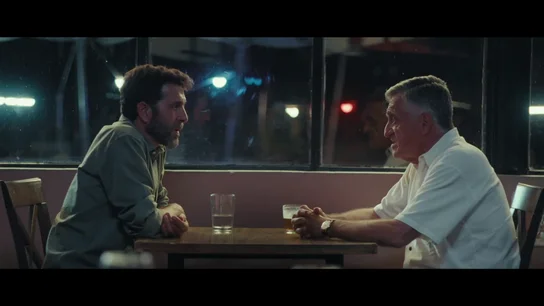 El Gran Wyoming habla de su relación con sus hijos tras separarse: "Se vinieron conmigo y yo no llevaba bien hacer de policía" El presentador de El Intermedio hablaba con Gonzo sobre la relación con sus hijos, que reconoce ser "muy buena", aunque con la edad ha reflexionado sobre su papel como padre y dice tener "una mala conciencia".