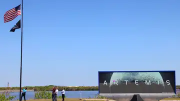 Artemis II Artemis II