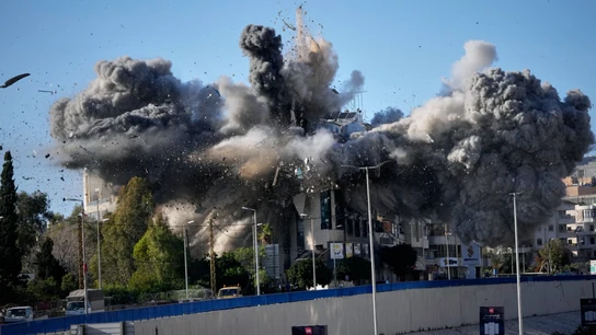 Imagen de una explosión por un bombardeo en Beirut Imagen de una explosión por un bombardeo en Beirut