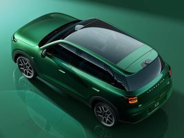 Tiene LiDAR y aparca solo pero no es un coche para ricos, as&iacute; es el SUV compacto de la china de Stellantis