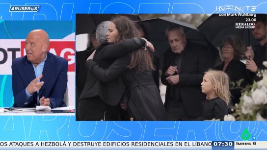 Un hombre finge su muerte para escapar de sus deudas y un acreedor le descubre en pleno funeral