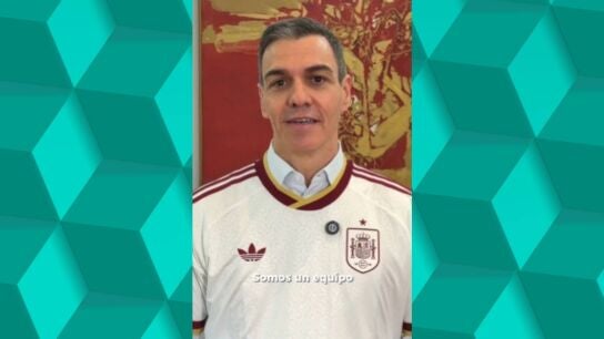 El presidente del Gobierno, Pedro S&aacute;nchez, celebra el hist&oacute;rico dato de afiliados a la Seguridad Social