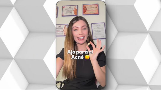 Huye del gur&uacute; con bata