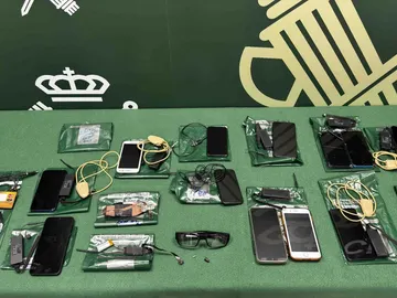 Objetos inspeccionados por la Guardia Civil Objetos inspeccionados por la Guardia Civil