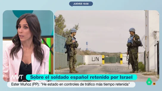 Pilar Velasco, sobre la polémica de Ester Muñoz (PP): "Es una frivolidad y una ofensa al Ejército español. Eso no lo dice ni Vox" Pilar Velasco analiza en este vídeo la polémica declaración de la portavoz del PP, Ester Muñoz, al comparar la retención por parte de Israel de un casco azul español en el Líbano con un control de tráfico.