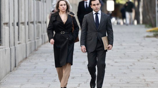 Leonor Gonz&aacute;lez Pano, hija de Carmen Pano, a su llegada este jueves al Tribunal Supremo.