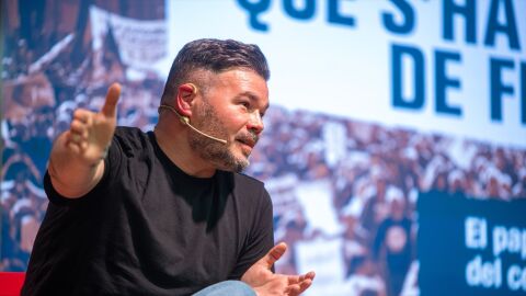 Gabriel Rufi&aacute;n en su acto en Barcelona, 'Qu&egrave; s'ha de fer?'