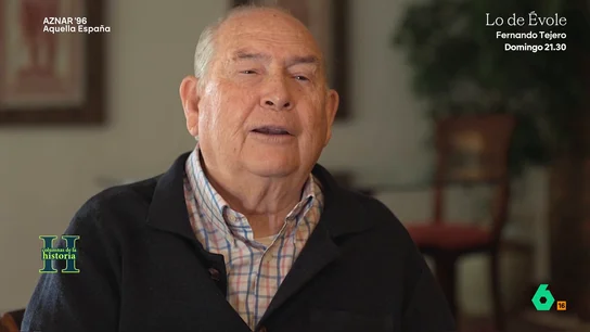 Mariano Guindal afirma que Aznar comenzó a veranear en Oropesa del Mar porque quería identificarse "con la clase medida" Meses antes de su primer verano presidencial, se pudo ver a Ana Botella en Castellón acompañada de Carlos Fabra buscando la que sería su residencia estival.