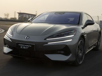 Denza Z9 GT