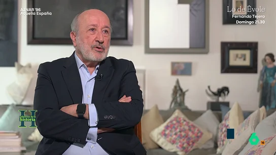 Miguel Ángel Cortés señala que Ana Botella fue "clave" en la victoria de Aznar en 1996: "Es el mejor complemento que ha tenido" El carácter de la esposa del exlíder popular, que destaca por su simpatía y expresividad, contrasta con el de Aznar, cuya imagen era más dura y antipática.