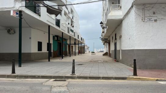 Imagen de la zona donde se ubica el local nocturno donde ocurrieron los hechos en Barbate (C&aacute;diz).