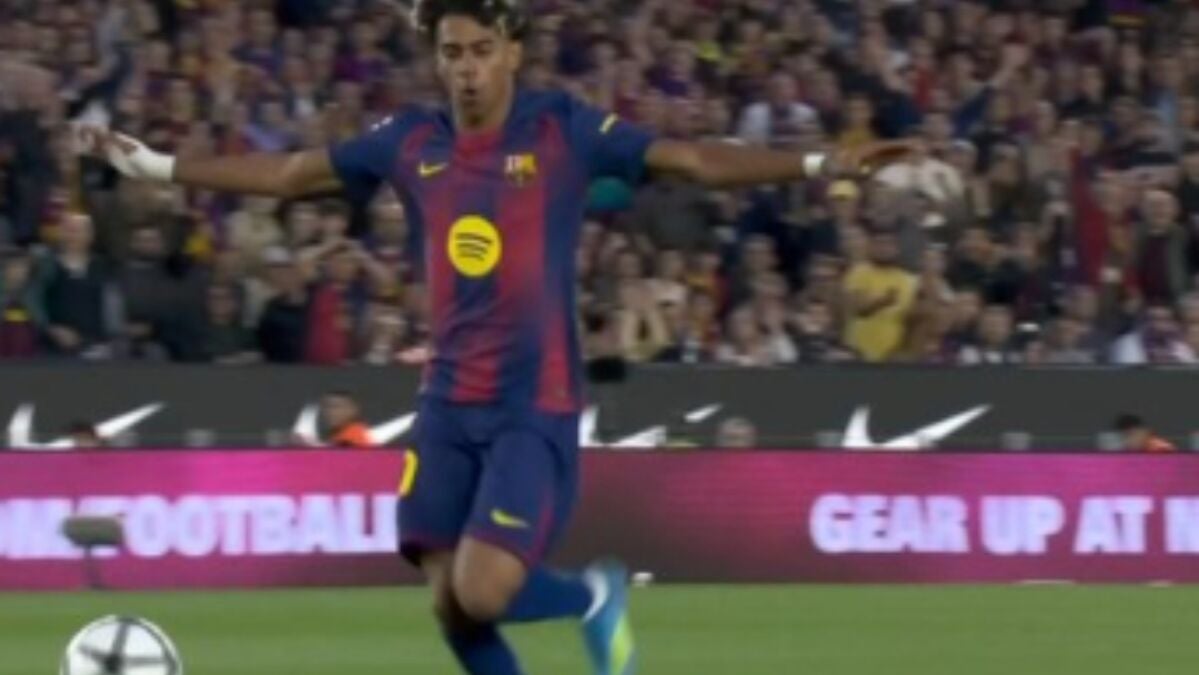 ¿Celebró antes de marcar? El gesto de Lamine Yamal tras sentenciar el derbi ante el Espanyol