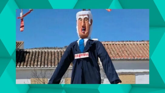 El mu&ntilde;eco de Netanyahu quemado en M&aacute;laga en Semana Santa. 