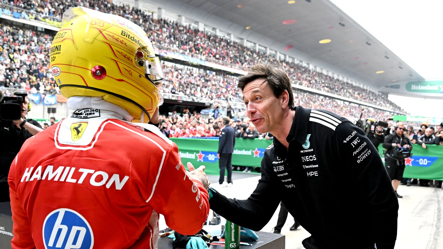 Toto Wolff y Lewis Hamilton Toto Wolff y Lewis Hamilton