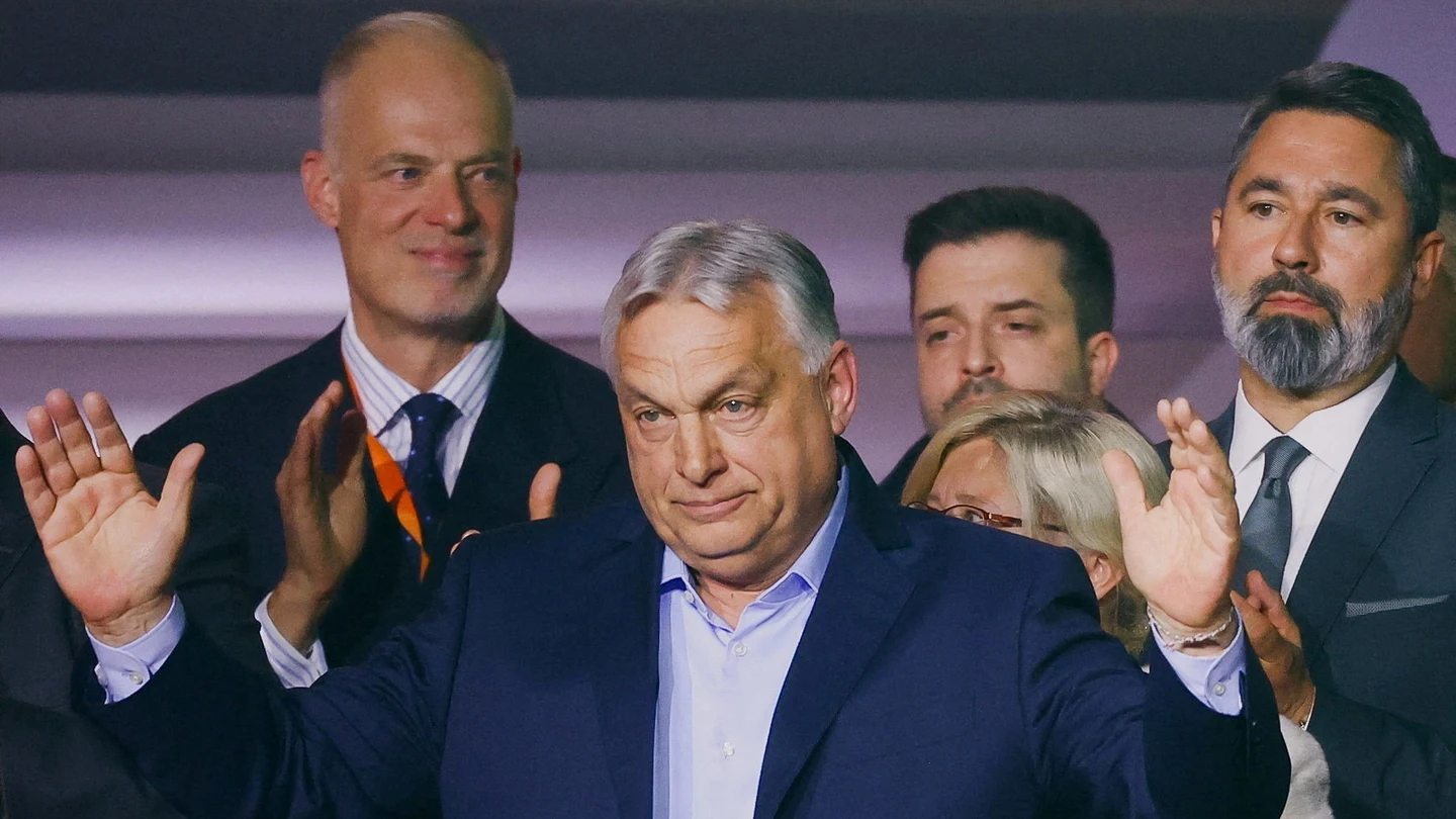 Viktor Orbán tras su derrota en las elecciones húngaras Viktor Orbán tras su derrota en las elecciones húngaras