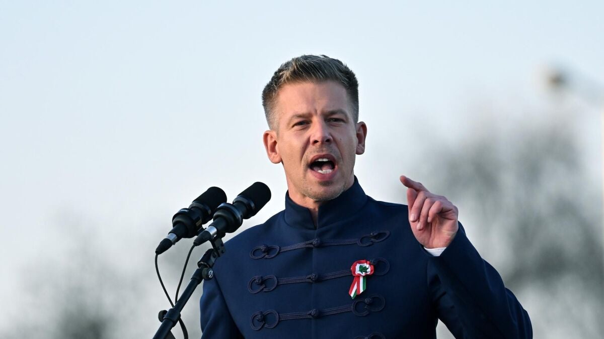 Magyar, el fan de Orbán que ha acabado con sus 16 años en el poder