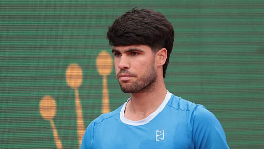 &iquest;Cu&aacute;ndo y c&oacute;mo puede recuperar Carlos Alcaraz el n&uacute;mero 1 tras caer en Montecarlo ante Sinner?