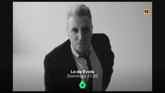 Este domingo, en Lo de Évole, Loquillo presume de sus mil y una vidas: "Lo mejor que le puede pasar a un músico es que lo pongan a parir" Este domingo, en Lo de Évole, Loquillo presume de sus mil y una vidas: "Lo mejor que le puede pasar a un músico es que lo pongan a parir"