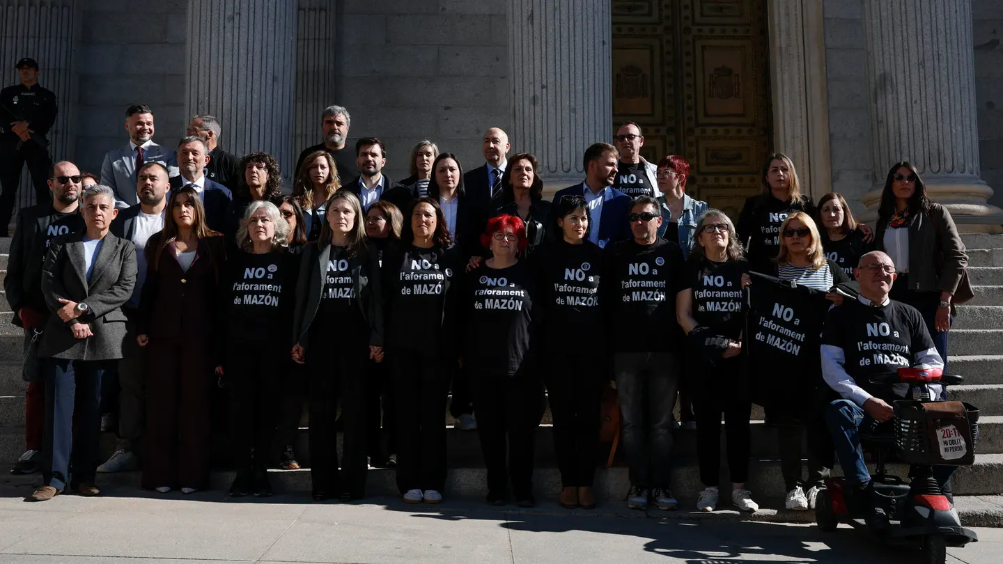 Asociaciones de víctimas de la DANA de Valencia en el Congreso Asociaciones de víctimas de la DANA de Valencia en el Congreso