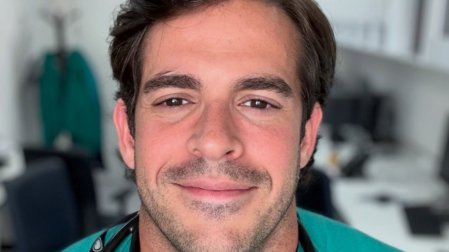 Dr. Aurelio Rojas