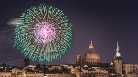 Festival Internacional de Fuegos Artificiales de Malta Festival Internacional de Fuegos Artificiales de Malta