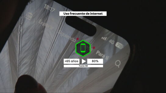 Los mayores tambi&eacute;n 'scrollean': los jubilados no escapan a la adicci&oacute;n de las redes sociales