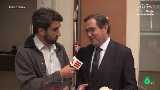 Isma Juárez pide consejo a Antonio Garamendi para que le suban el sueldo Isma Juárez invita a café a políticos y empresarios en el foro 'Wake Up Spain, Wake Up Europe', donde Antonio Garamendi le desvela que nunca toma café y que, "de vez en cuando", ve El Intermedio.