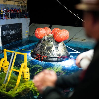 La nave Orion a su llegada a la Tierra