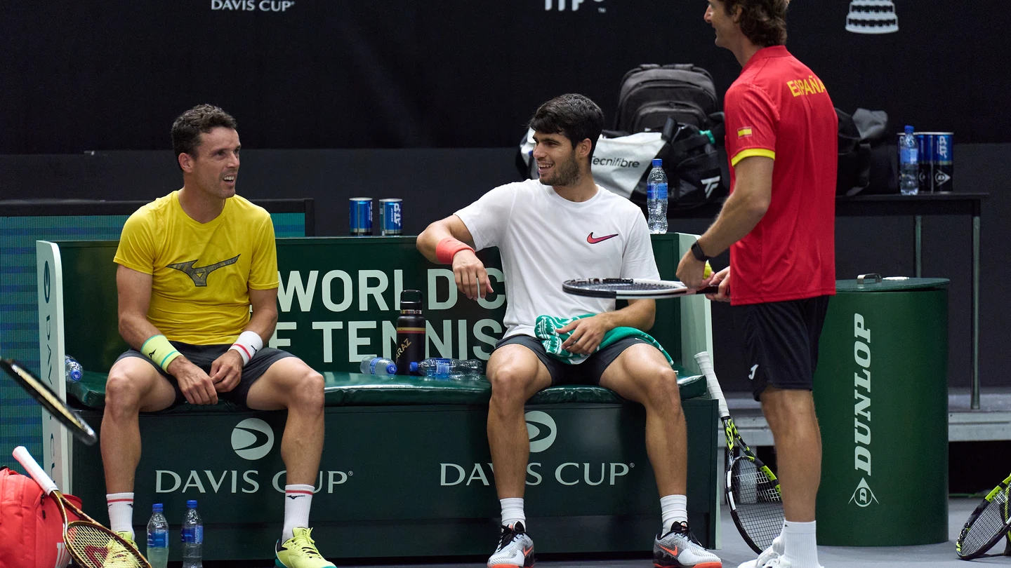 Carlos Alcaraz, Juan Carlos Ferrero y Roberto Bautista Copa Davis 2024 Carlos Alcaraz, Juan Carlos Ferrero y Roberto Bautista Copa Davis 2024