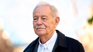EDUARDO MENDOZA