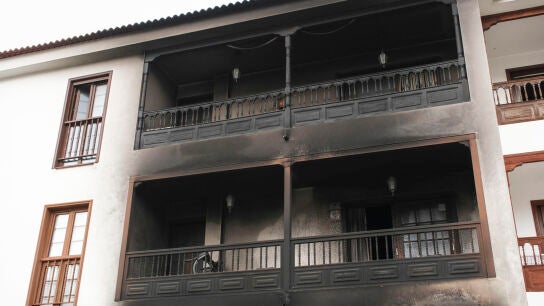 Edificio incendiado en Tenerife