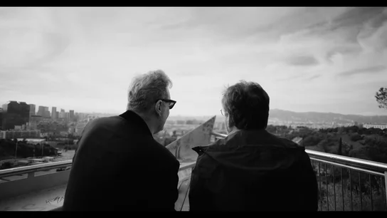 Jordi Évole se pone "romántico" con Loquillo: "Con el dinero que has ganado, ¿no te has podido poner unas funditas en las muelas?" Jordi Évole se pone "romántico" con Loquillo: "Con el dinero que has ganado, ¿no te has podido poner unas funditas en las muelas?"