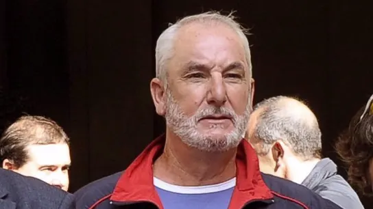 Muere a los 73 años Txumari Alfaro, conocido por presentar 'La Botica de la Abuela'. Muere a los 73 años Txumari Alfaro, conocido por presentar 'La Botica de la Abuela'.