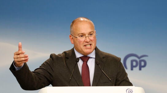 El vicesecretario de Organizaci&oacute;n Territorial del Partido Popular, Miguel Tellado, ofrece una rueda de prensa tras la reuni&oacute;n del Comit&eacute; de Direcci&oacute;n del partido, este lunes en Madrid.