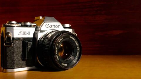 Canon AE-1