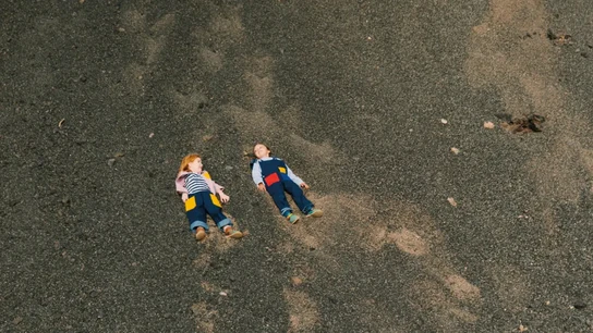 Detalle de la cubierta de 'Han cantado bingo' Detalle de la cubierta de 'Han cantado bingo'