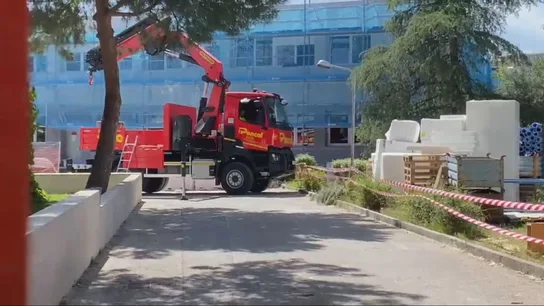 Estudiando en una obra de un instituto de Madrid ocho meses: denuncian que "no hay forma de concentrarse" Estudiando en una obra de un instituto de Madrid ocho meses: denuncian que "no hay forma de concentrarse"