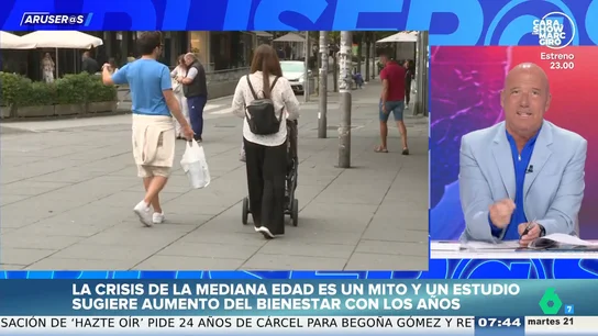 La reacción de Alfonso Arús al saber que la crisis de la mediana edad no existe: "Ya llegaréis al bienestar que tenemos los de 60 y tantos" La reacción de Alfonso Arús al saber que la crisis de la mediana edad no existe: "Ya llegaréis al bienestar que tenemos los de 60 y tantos"