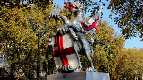 Estatua del Dragón (Londres)
