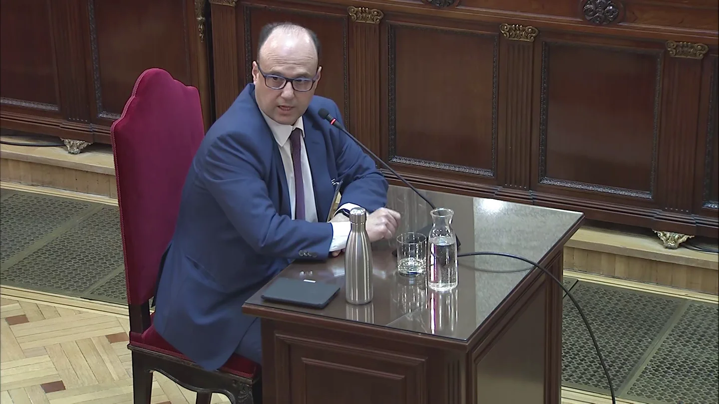 El exjefe de gabinete de Reyes Maroto asegura que la ministra cerró una reunión con Aldama en Industria El exjefe de gabinete de Reyes Maroto asegura que la ministra cerró una reunión con Aldama en Industria