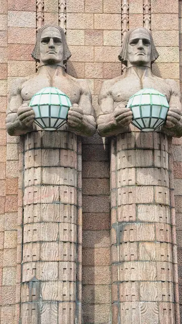 Detalle de la Estación Central de Helsinki Detalle de la Estación Central de Helsinki